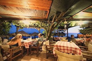 Zante Maisonettes in Zakynthos - Andriana Elena Vasilikos Dafni Beatch