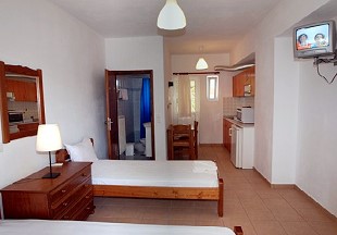 Gardens Studios  - Kipoi Zante Town Zante  - Zakynthos Island Greece