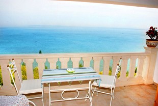Deep Blue Villa -    