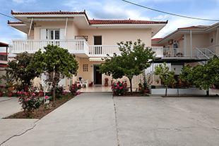 Voula Studios Tsili 