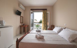 Voula Studios Tsili 