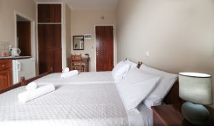 Voula Studios Tsili 